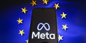 Meta logo vor EU STernen